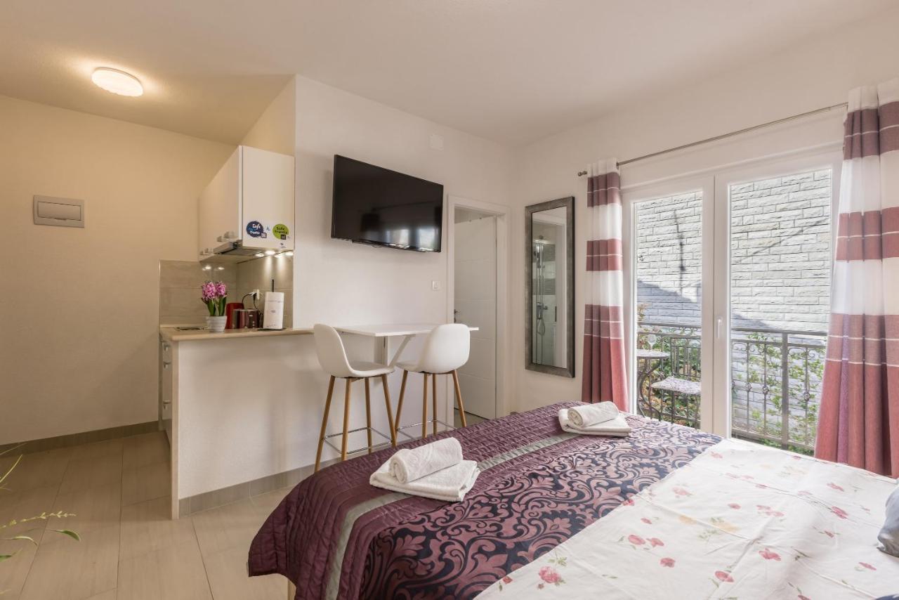 Apartment Petra Bol